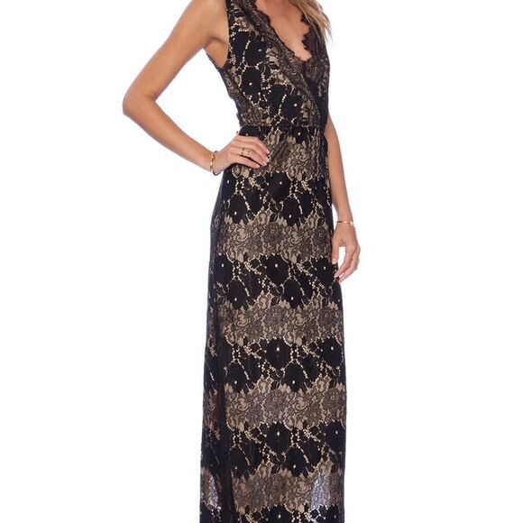 Twelfth Street by Cynthia Vincent- Sleeveless Lace Maxi Dress- Size Medium - Picture 4 of 17